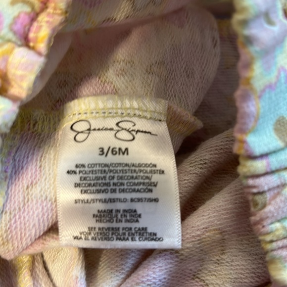 Jessica Simpson Baby Set - Picture 11 of 11